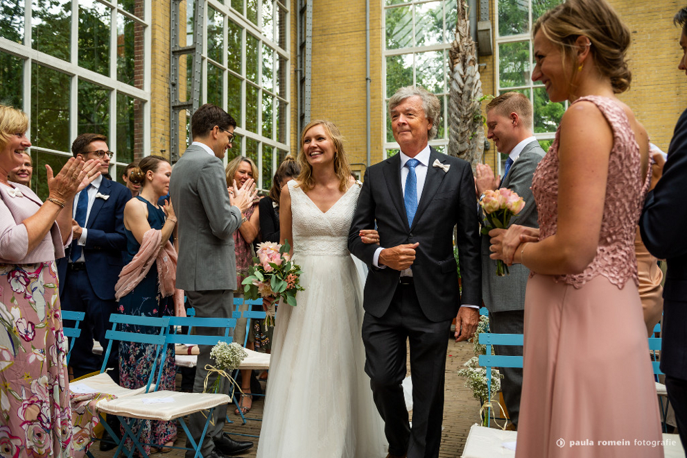 bruidspaar, trouwen, fotograaf, trouwfotograaf, Amsterdam, bruid, bruidegom, Hortus Botanicus , trouwceremonie