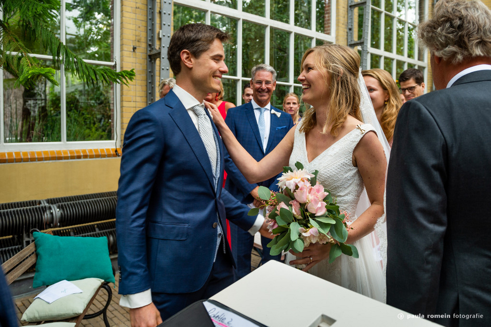 bruidspaar, trouwen, fotograaf, trouwfotograaf, Amsterdam, bruid, bruidegom, Hortus Botanicus , trouwceremonie
